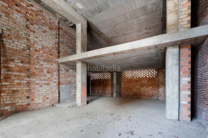 Foto 6adcd6f0-38e2-4b6a-90e8-45292a498ed5. Local comercial a Plaza de Toros Granada