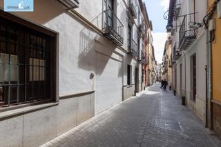 Parking coche en San Matías - Realejo. Dos plazas de garaje en zona carrera de la virgen