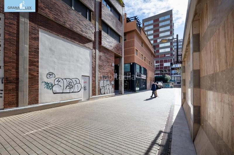 Foto d926ec7f-4d37-4f84-b4ef-40acf0c0e7e4. Locale commerciale in Plaza de Toros Granada