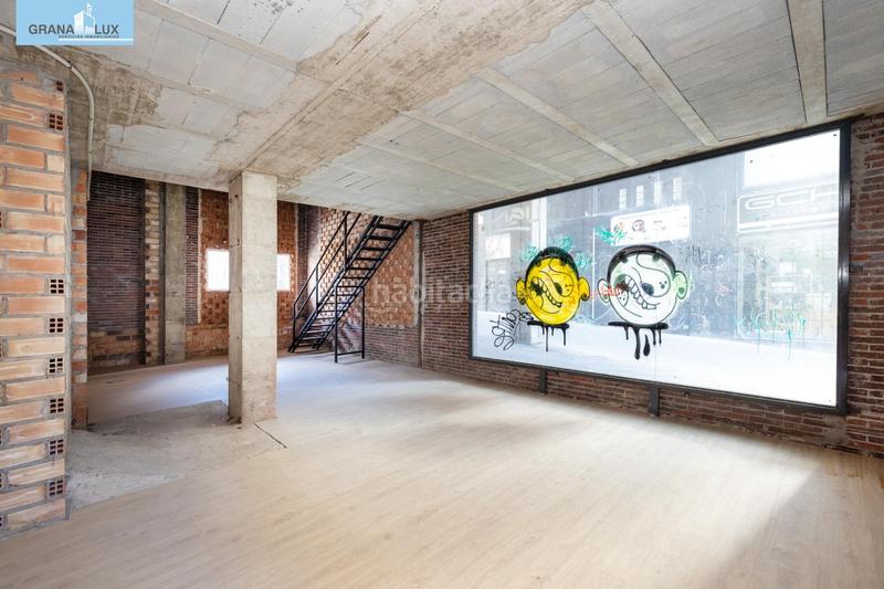 Foto fc1c2ddc-6510-4199-855d-74050e787436. Locale commerciale in Plaza de Toros Granada