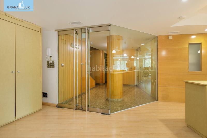 Foto b42ce60c-3f6c-49d7-90b3-47f2bab902a0. Locale commerciale in San Matías - Realejo Granada