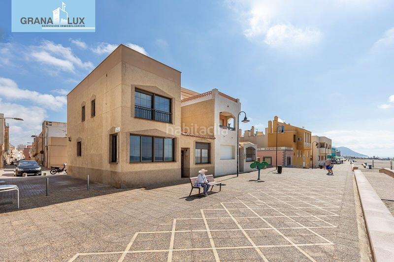 Foto 421c3790-5273-4ed5-882e-cd97fd816054. Casa amb calefacció aparcament a Aguamarga Níjar