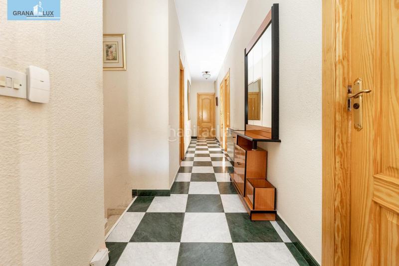 Foto a6df2220-9cab-4f88-9bbb-d87637d0e418. Piso casa en Maracena