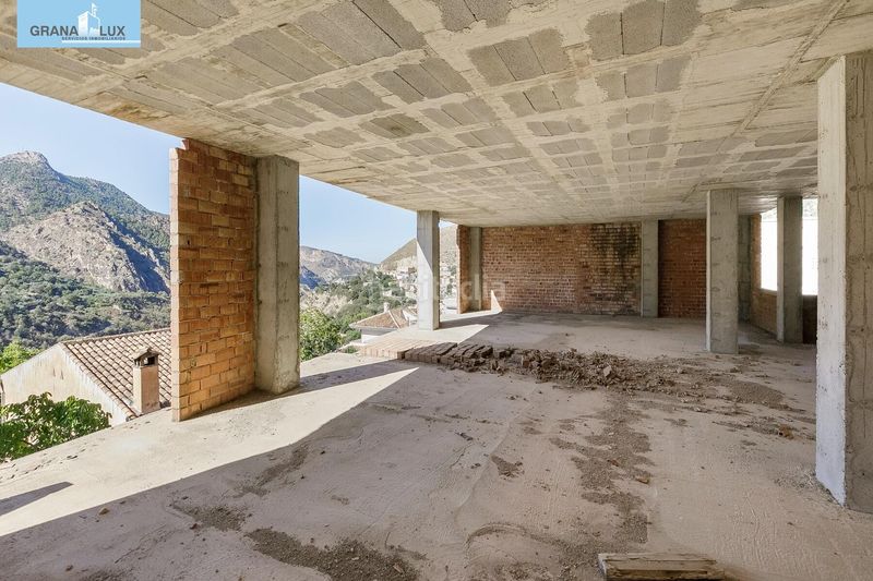 Foto ceee4c54-22c6-483a-8a79-4afc9553b854. Terreno residencial edificio en güejar sierra en Güéjar Sierra