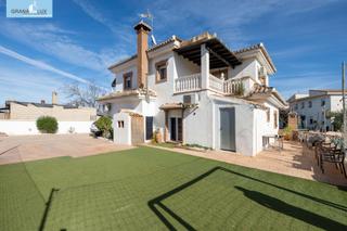 Xalet a Ogíjares. Centro ogijares