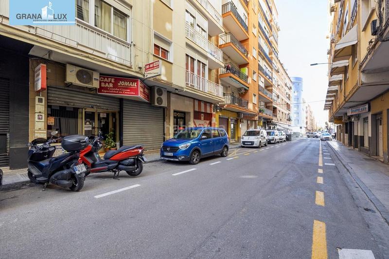 Foto 78b38909-03cf-456b-9847-2b3f7c164bb9. Local comercial local con restaurante instalado y licencia. en Granada