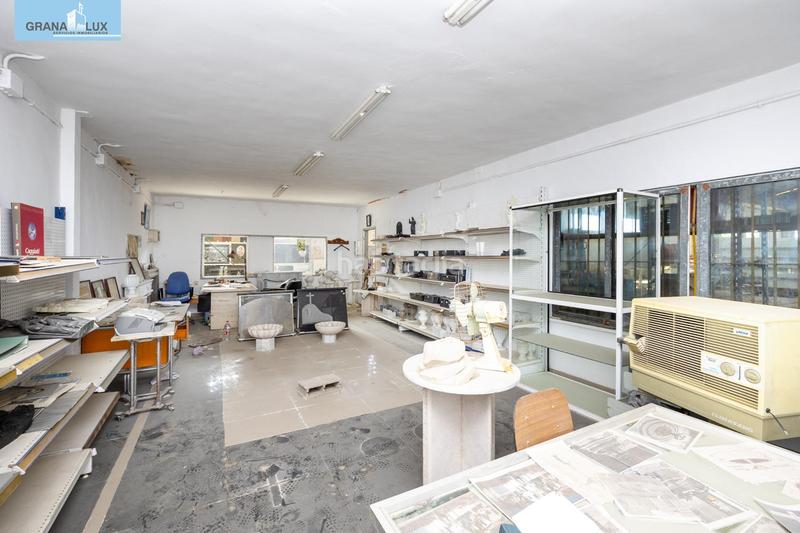 Foto 6603417a-556e-429f-aa78-2bef5b121e8b. Nau industrial a calle pinos puente 48 a Atarfe