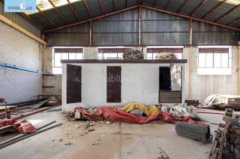 Foto 867aaf00-1e8d-4a06-a7b7-dd0d57c601d3. Nau industrial a calle pinos puente 48 a Atarfe