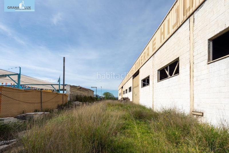 Foto c7e4470b-0de8-4062-bc08-952fe724ef1a. Nau industrial a calle pinos puente 48 a Atarfe