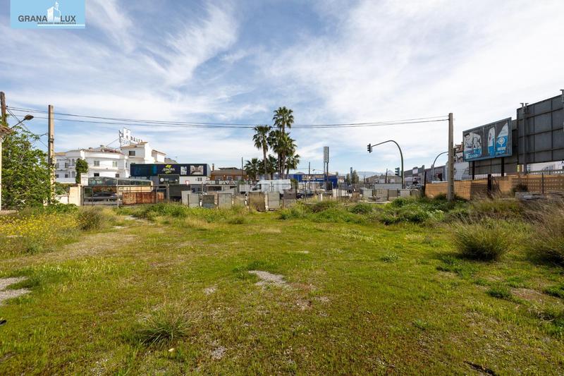 Foto d6b00223-1d2b-4e3e-b9c7-b80f907ee5cd. Nau industrial a calle pinos puente 48 a Atarfe