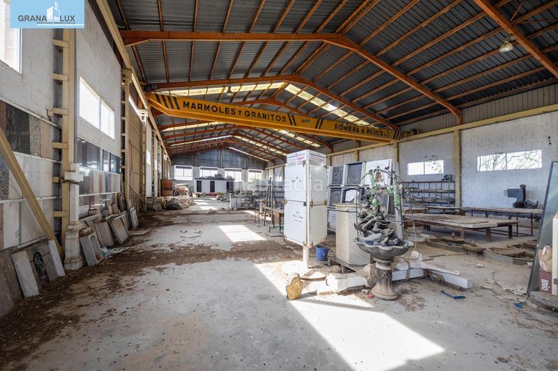 Foto d78954a4-b887-4b6e-a22a-7cdf1ba859d5. Nau industrial a calle pinos puente 48 a Atarfe