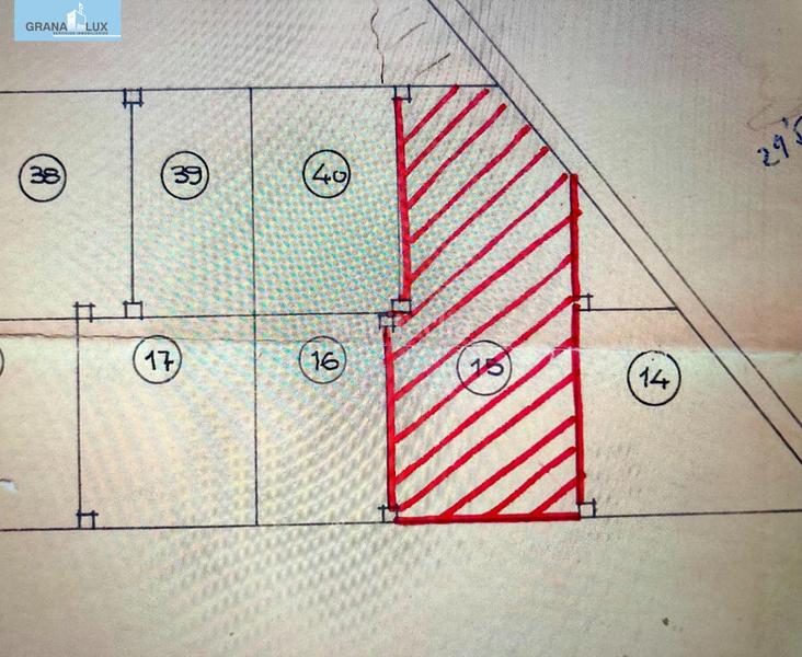 Foto 922092fd-60e6-431e-8707-9549cbb8adad. Car parking in Camino de Ronda Granada