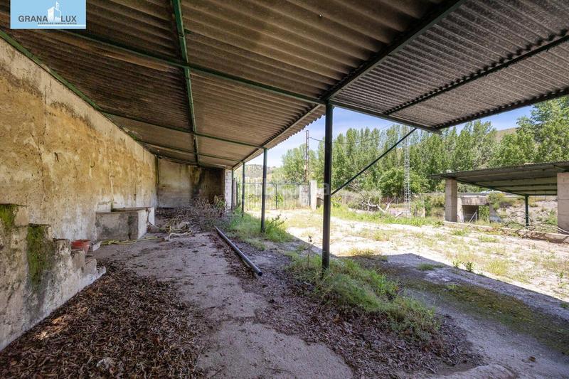 Foto b3b8aaf9-d937-4734-9789-c844a6e10de0. Rural plot in Cenes de la Vega