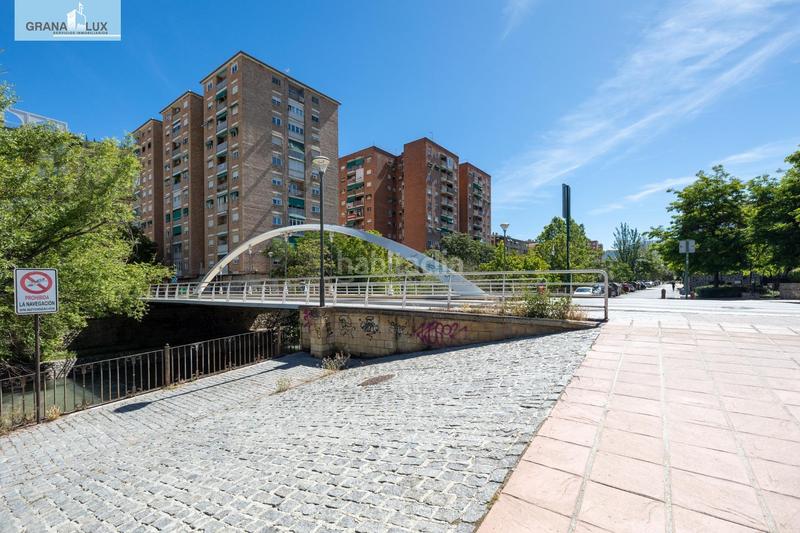 Foto c227109e-be39-4127-9b49-4cbe64b2144c. Rural plot in Cenes de la Vega