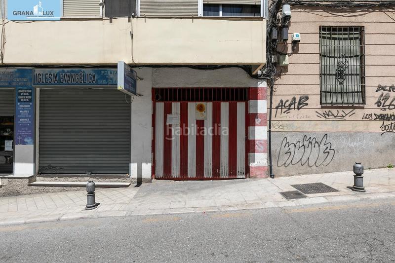 Foto d9e203bd-87c3-435b-b4c0-5d004c826f88. Autoparkplatz in San Ildefonso Granada