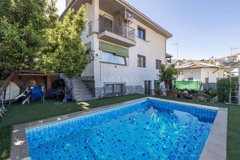 Foto f34a282c-3d0b-46b5-993d-3378d4aa44f7. Casa espectacular casa en pinos genil en Cenes de la Vega
