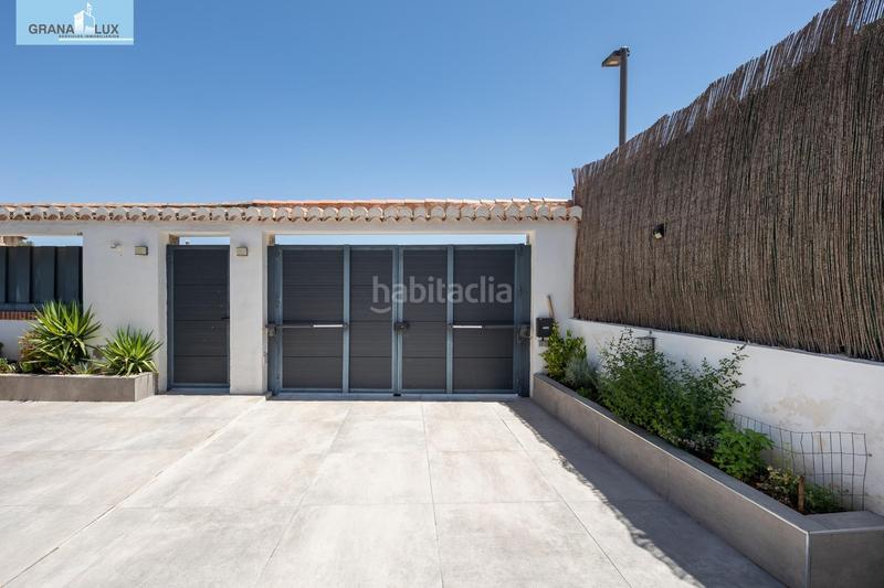 Foto 131c039d-f38a-44ba-b332-422291278b53. Chalet descubre tu villa de lujo ! chalet independiente con piscina privada en Otura