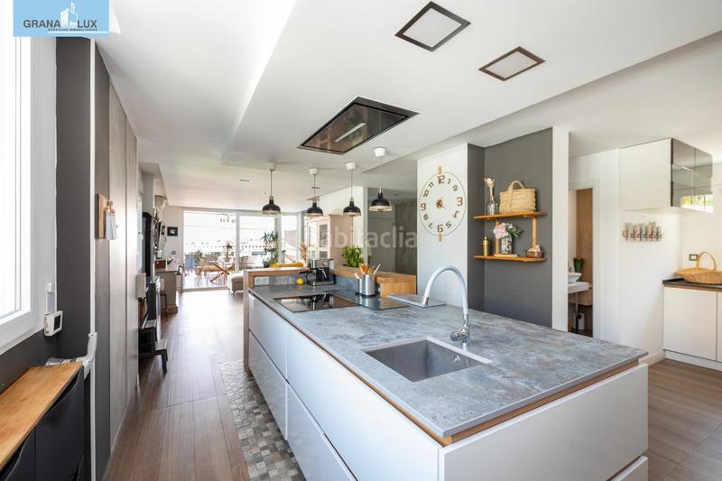 Foto f963c818-aaaf-4659-925d-4752ab7c5375. Chalet descubre tu villa de lujo ! chalet independiente con piscina privada en Otura