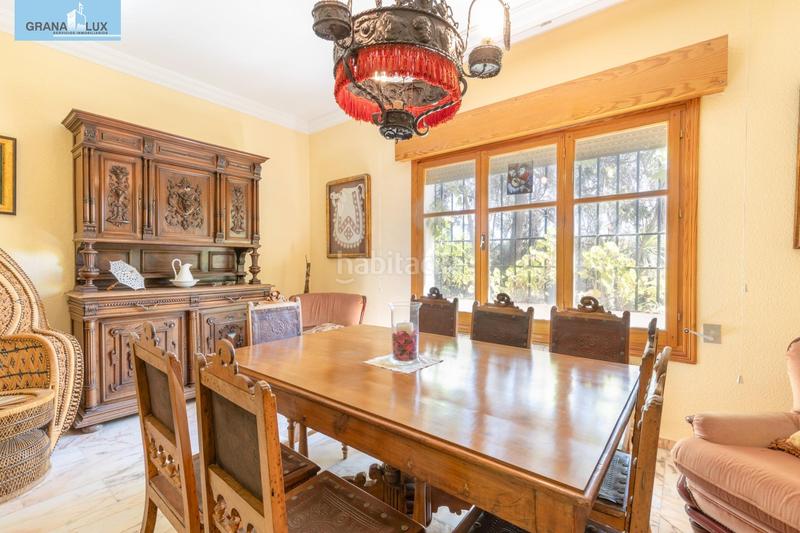 Foto 53c4f532-d066-4720-91fb-ca5f29d0edbc. Chalet magnifico chalet con amplio jardines y piscina en cortijo del aire! en Albolote