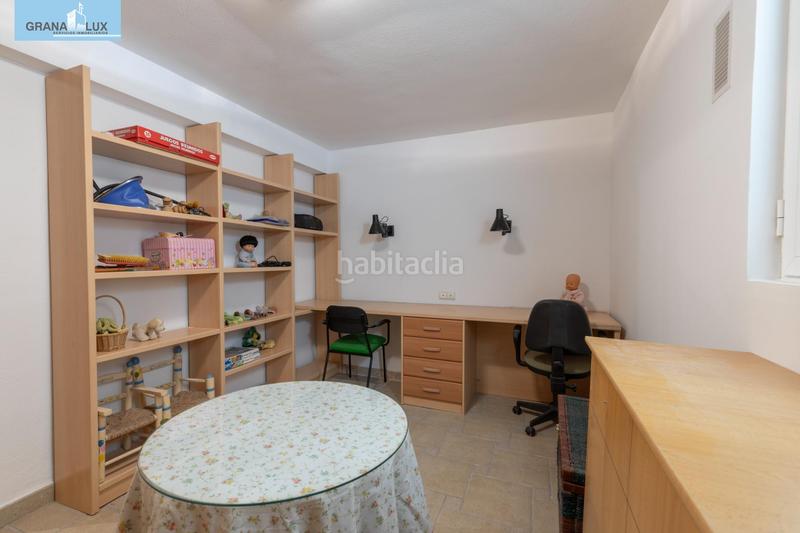 Foto ce01f78e-1013-422d-96b5-aa69e4a8b4ca. Chalet magnifico chalet con amplio jardines y piscina en cortijo del aire! en Albolote
