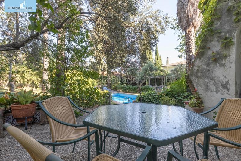 Foto e5bf43be-8df2-45e3-bf72-9351509d85a2. Chalet magnifico chalet con amplio jardines y piscina en cortijo del aire! en Albolote