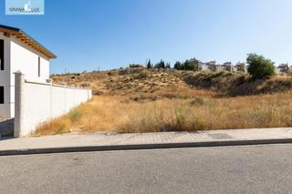Terreny residencial a Calle puntal de las siete lagunas 37. Se vende un solar en urb.cañadas del parque, dilar