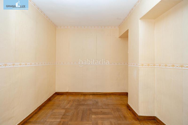 Foto 1fada98b-e202-4aa6-8bef-1bd797f8606c. Piso  de lujo en avenida constitución en Plaza de Toros Granada