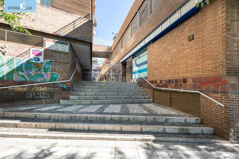 Foto 2b2e136c-4fb9-475a-b046-cb2e53d554da. Piso  de lujo en avenida constitución en Plaza de Toros Granada