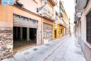 Local commercial à Centro - Sagrario. Local comercial en calle cruz junto puentezuelas