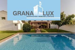 Maison à Moraleda de Zafayona. Finca en el término los llanos  en moraleda de zafayona a 20 min