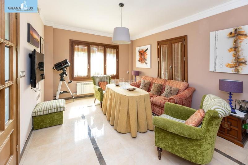 Foto 66f63cc4-098b-4333-ad91-681daebbc7e3. Chalet en calle camelia 4 chalet independiente en el barrio para entrar a vivir! en Monachil