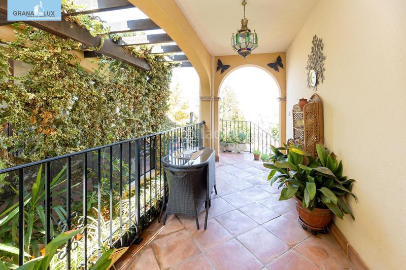 Foto 76365825-d3d1-4a6b-80fd-941d7c6bf666. Chalet en calle camelia 4 chalet independiente en el barrio para entrar a vivir! en Monachil