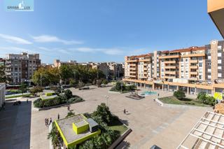 Appartement  Calle recreativo de granada. Junto a doctor oloriz
