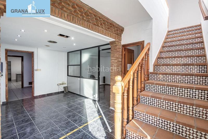 Foto b3253988-3255-4d5a-9450-6c198f084087. Nau industrial a Ogíjares