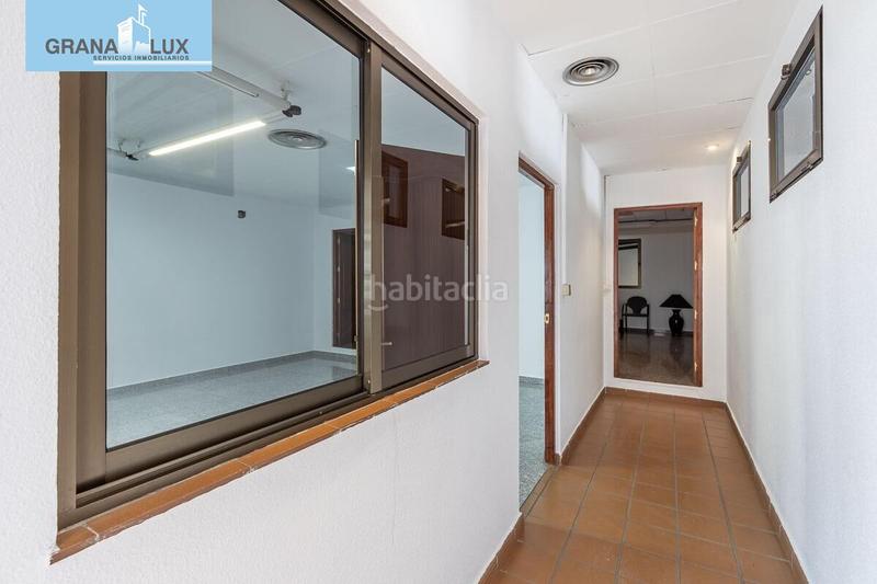 Foto c1a5b5ab-fd2b-49da-993e-dd7b29e1a5b9. Nau industrial a Ogíjares