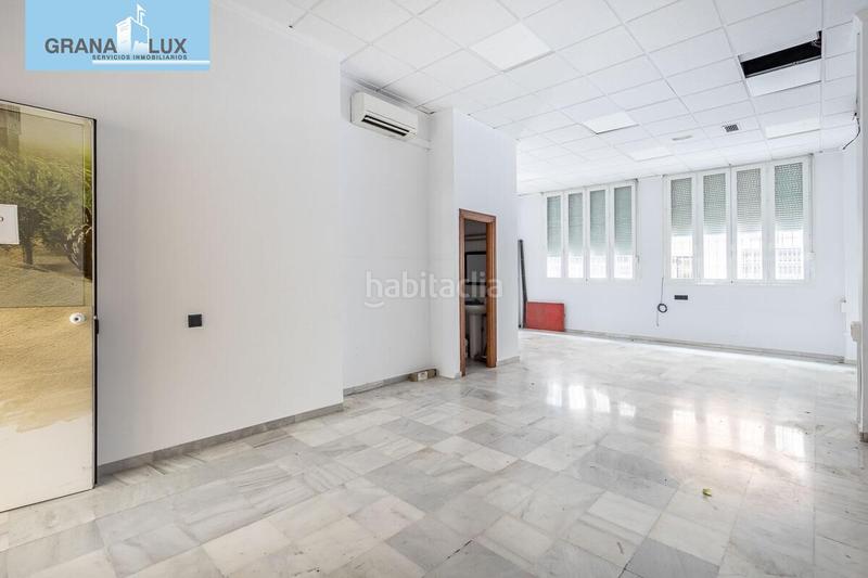 Foto 4249fb6a-4e90-45ed-aa55-0d79e005b126. Locale commerciale in Camino de Ronda Granada