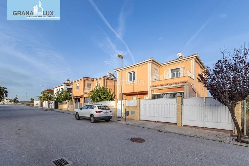Foto 8638b648-c43b-438f-9c78-074f620e8078. Casa precioso chalet en Atarfe