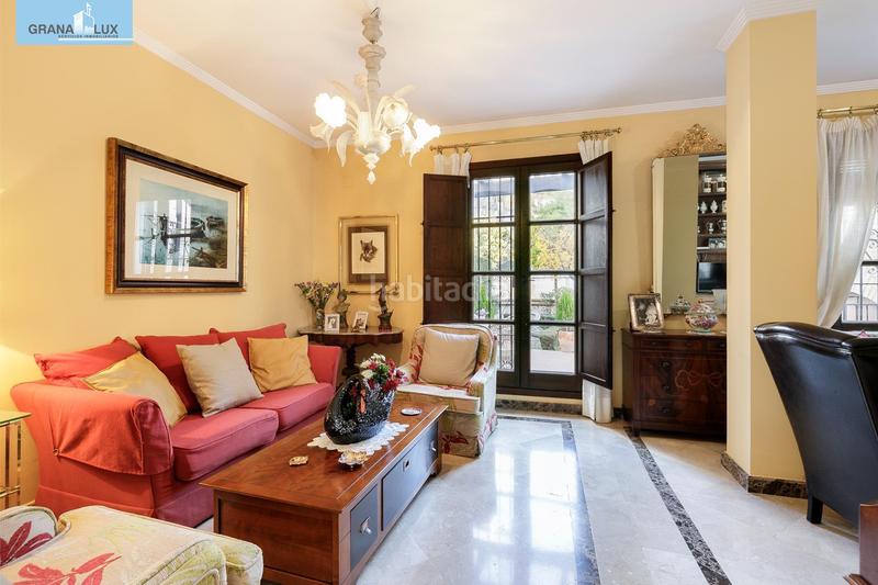 Foto ff10d296-2110-4924-9947-e4e223cb79f7. Casa pareada chalet pareado en el albayzín en Barrio de Albaicín Granada