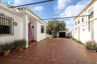 Maison à Barrio de Albaicín. Casa en planta baja con terreno en albaycín
