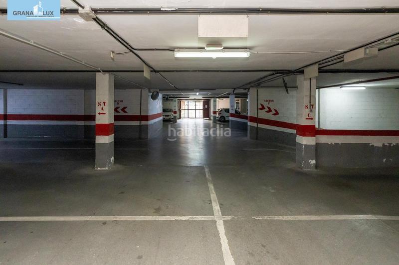 Foto 75373a7b-f87a-4d4a-bda9-e56ae9b66e96. Posto auto in Angustias - Chana - Encina Granada