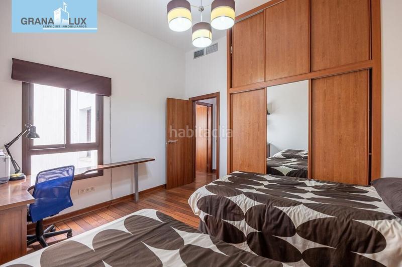 Foto 63b5d3f4-b022-46ae-9c22-58f39f0d358a. Ático  dúplex premium en el corazón lujo, espacio y vistas de ensueño. en Granada