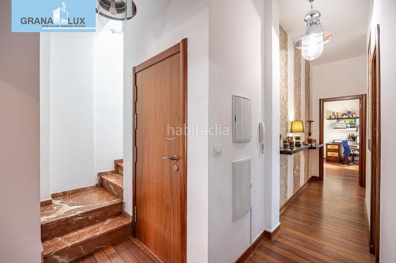 Foto 8129e782-4372-46df-b621-26db4df51c30. Ático  dúplex premium en el corazón lujo, espacio y vistas de ensueño. en Granada