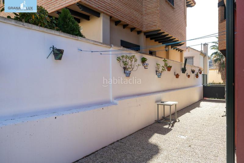 Foto b7398af8-77ad-4fed-ad4d-33936a7564b0. Chalet  independiente de 4 dormitorios en nuevo . seminuevo en Jun