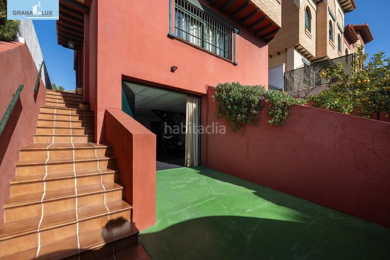 Foto bb13898f-7ca5-4e0e-8fba-0c93dc85fd24. Chalet  independiente de 4 dormitorios en nuevo . seminuevo en Jun