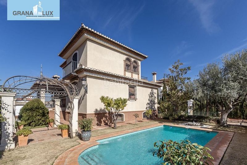 Foto fab08188-1935-4a3d-b6cf-9e145237bebd. Xalet amb aparcament piscina a Ogíjares