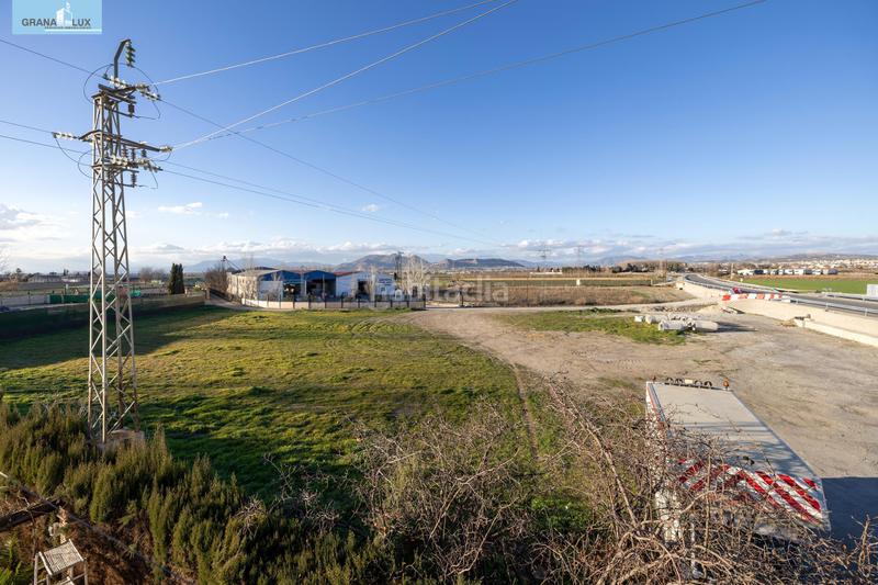 Foto f0cd7870-89c5-4e54-b41a-ebcc78ef10c1. Local commercial dans Camino de Ronda Granada