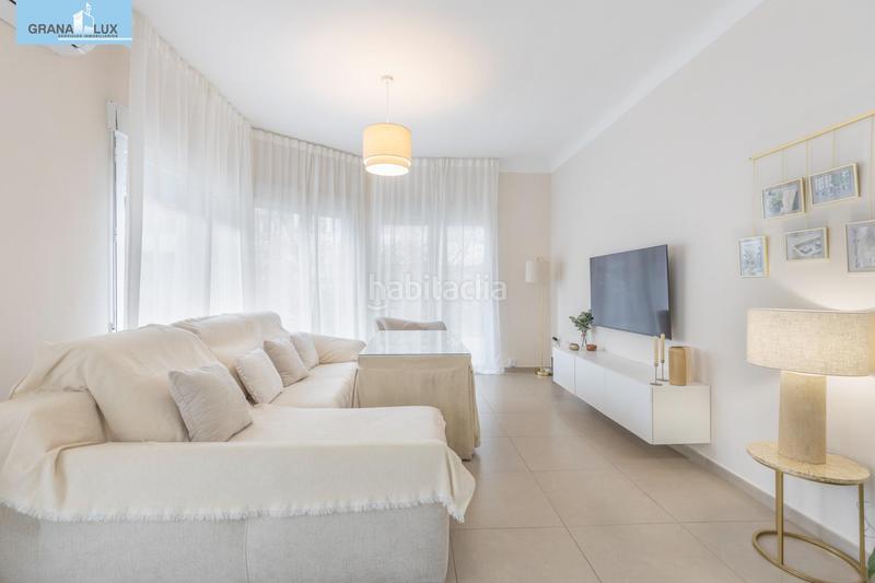 Foto eb2f8f8d-bef3-4a1e-b5d4-0c9eb8f8c106. Piso exclusivo piso de lujo en pleno centro en Fígares Granada