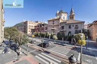 Pis a Fígares. Piso único en pleno centro