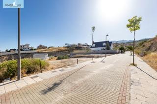 Terreny residencial a Calle calle fuente vaqueros 9. Estupenda parcela con magníficas vistas en la zubia