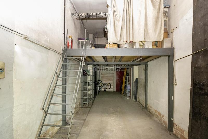 Foto 00e93fe6-9fbd-4dad-abd6-584902be4297. Parking voiture dans Pajaritos Granada